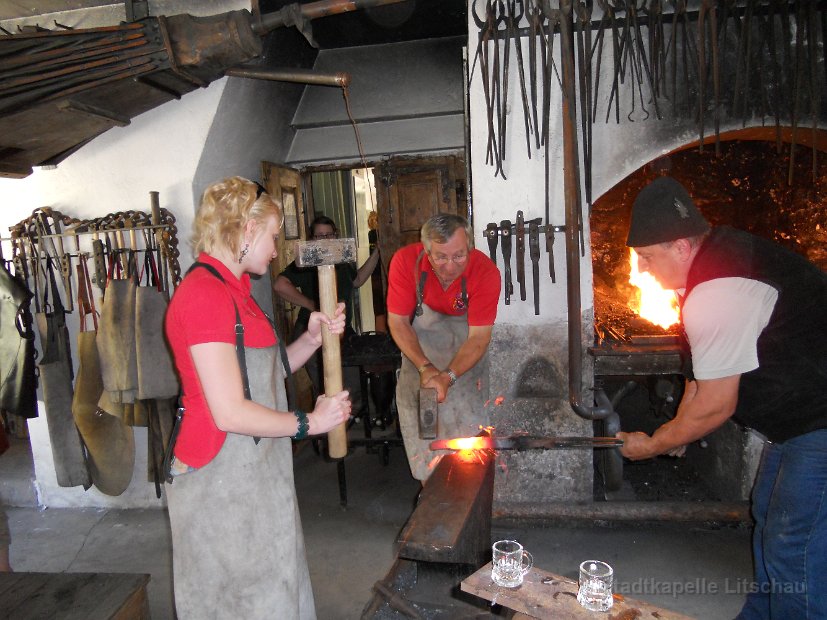 01 Mittagessen, Schmiede und Quartier (17)